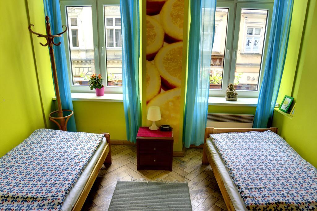 Tutti Frutti Hostel Краків Екстер'єр фото