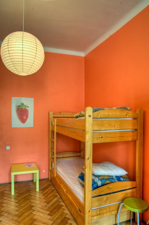 Tutti Frutti Hostel Краків Екстер'єр фото
