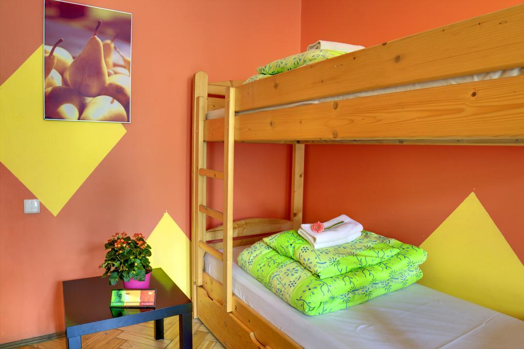 Tutti Frutti Hostel Краків Екстер'єр фото