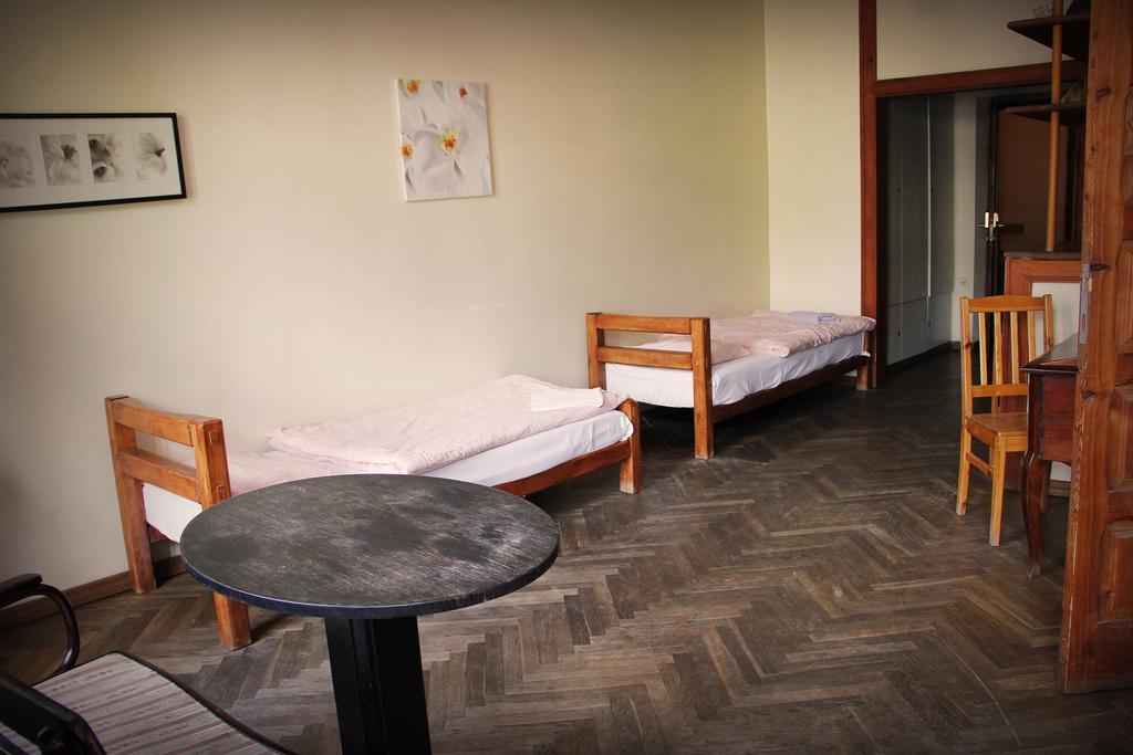 Tutti Frutti Hostel Краків Екстер'єр фото