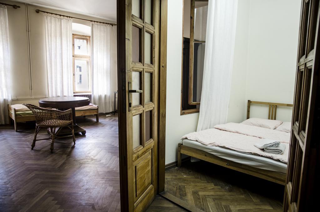 Tutti Frutti Hostel Краків Екстер'єр фото