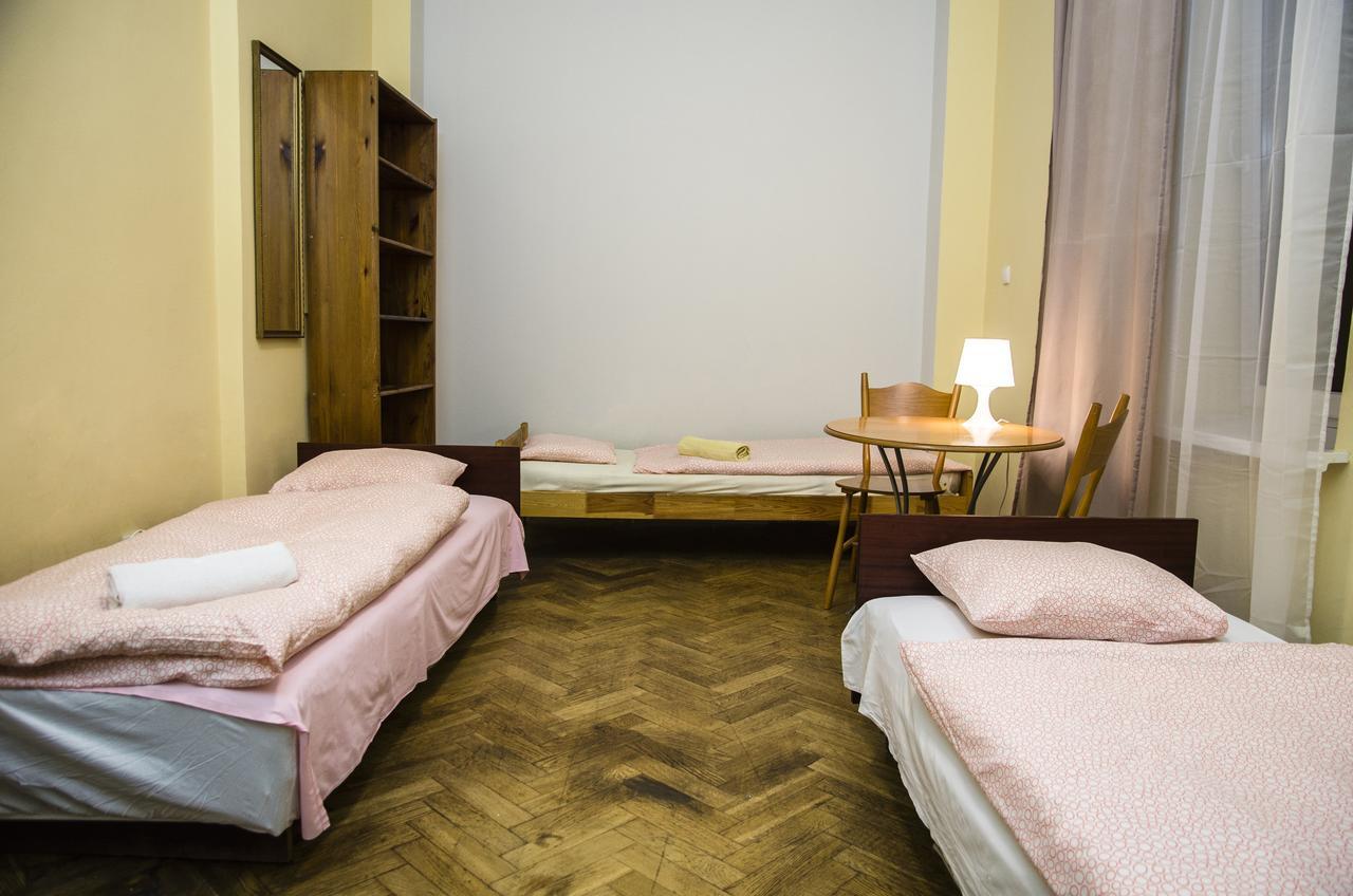 Tutti Frutti Hostel Краків Екстер'єр фото