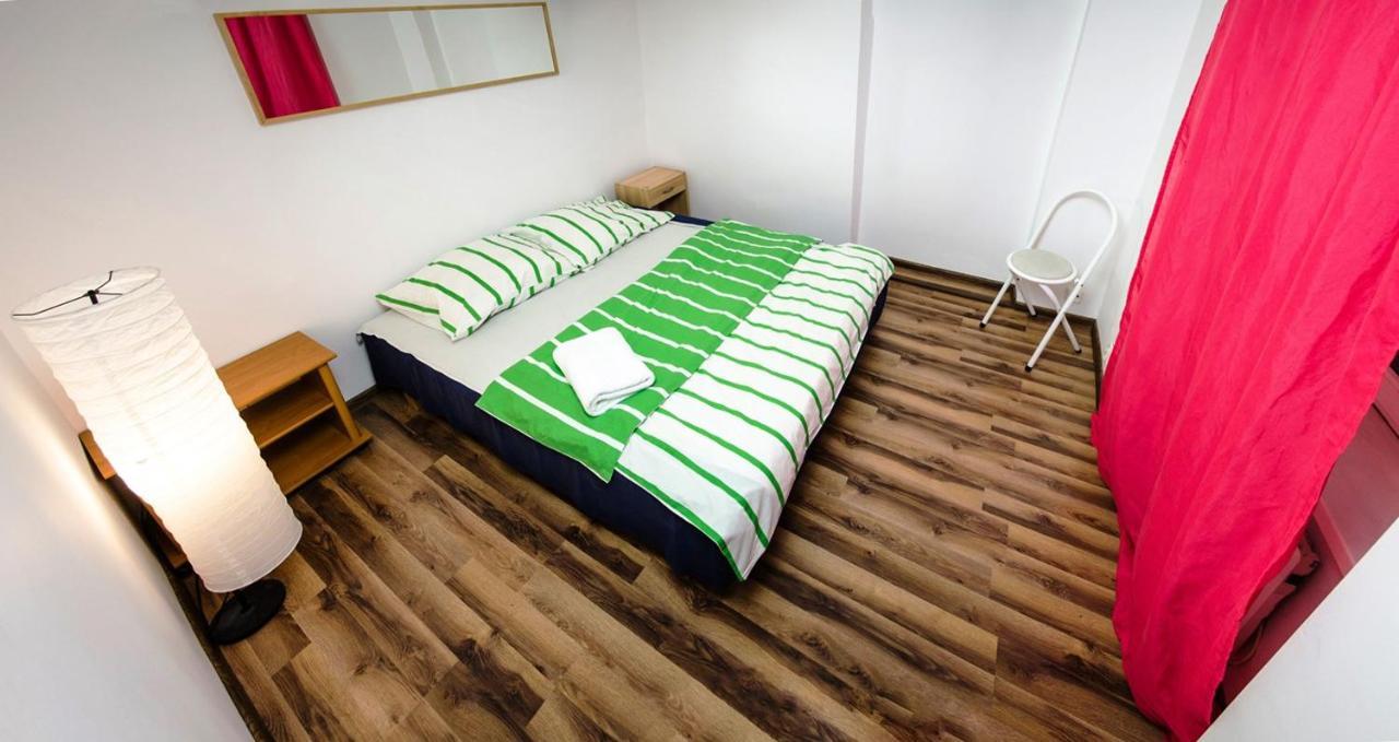 Tutti Frutti Hostel Краків Екстер'єр фото
