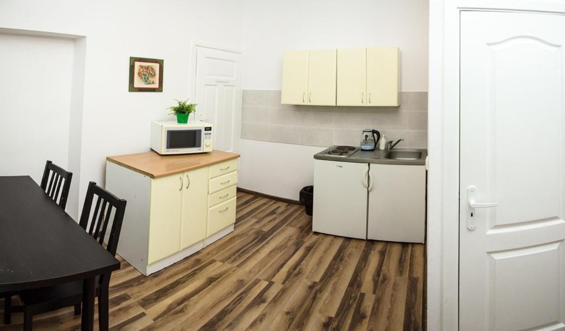 Tutti Frutti Hostel Краків Екстер'єр фото